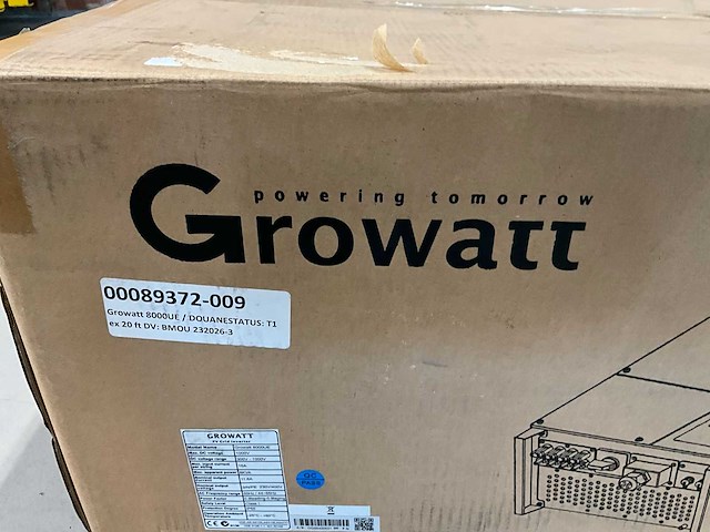 Growatt 8000ue pv grid inverter omvormer 8kva - 3-fase - ip65 - afbeelding 4 van  5