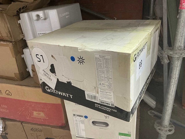 Growatt batterij + inverter (2x) - afbeelding 1 van  7