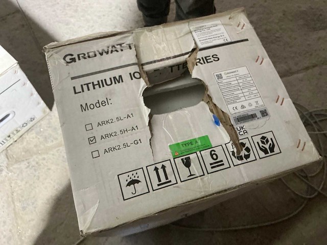 Growatt batterij + inverter (2x) - afbeelding 6 van  7