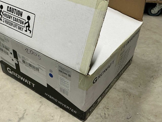 Growatt mod 5000tl3-xh 3 fasen omvormer hybride - afbeelding 3 van  4