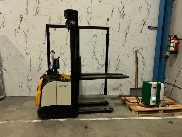 Grown stapelaar - afbeelding 1 van  19