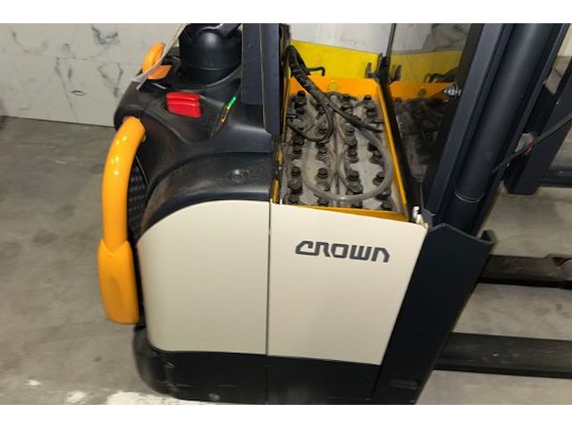 Grown stapelaar - afbeelding 14 van  19