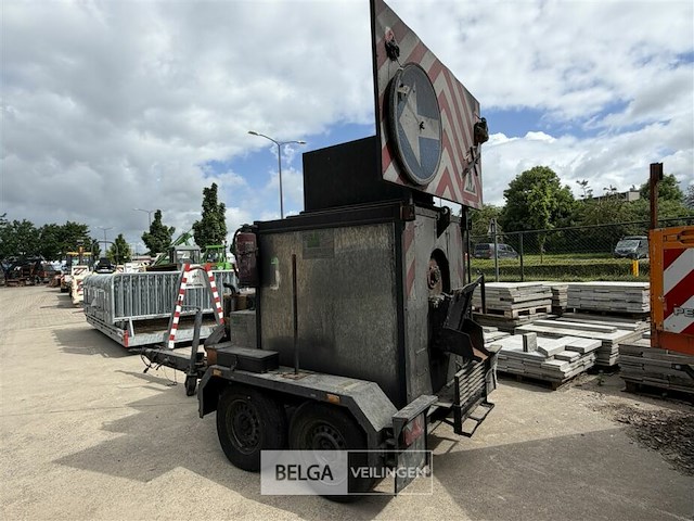 Grun asfaltketel – brand-, rook- en/of waterschade - afbeelding 11 van  18