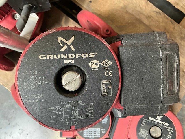 Grundfos circulatiepompen (7x) - afbeelding 9 van  11