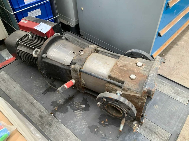 Grundfos cr 45 centrifugaal waterpomp - afbeelding 1 van  5