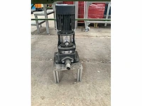 Grundfos cr1-4 centrifugaal waterpomp - afbeelding 2 van  4