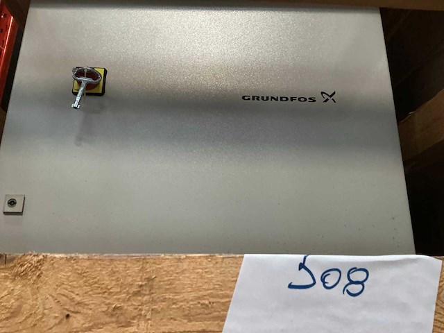 Grundfos industriële pompinstallatie - afbeelding 4 van  5