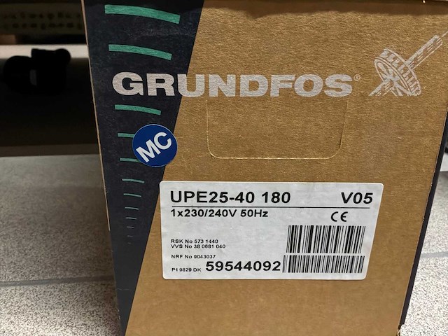Grundfos upe25-40 180 circulatiepomp (3x) - afbeelding 5 van  5