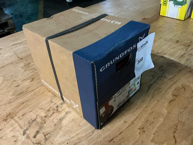Grundfos ups 40-50 f250 circulatiepomp - afbeelding 2 van  2
