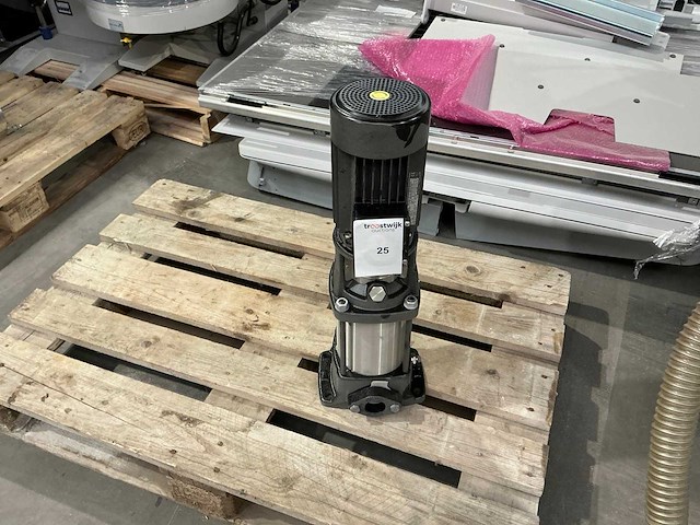 Grundfoss cr5-7 waterpomp - afbeelding 1 van  8