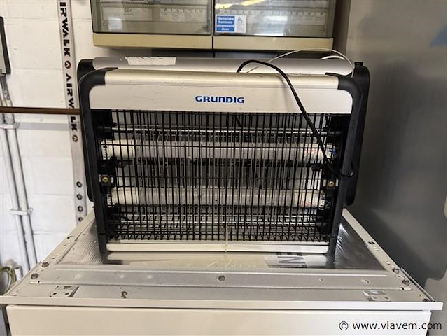 Grundig insectenkiller - afbeelding 1 van  1