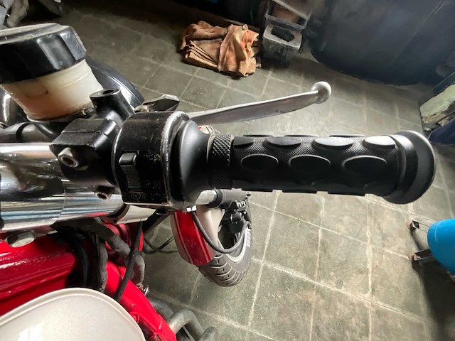 Gs 850 - suzuki 1980 - afbeelding 16 van  30