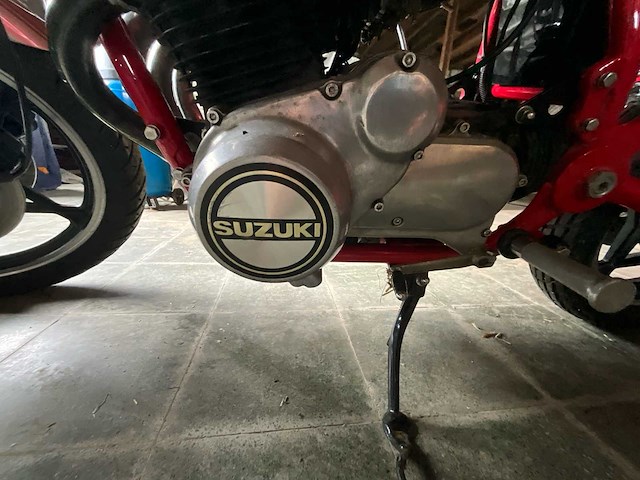 Gs 850 - suzuki 1980 - afbeelding 3 van  30