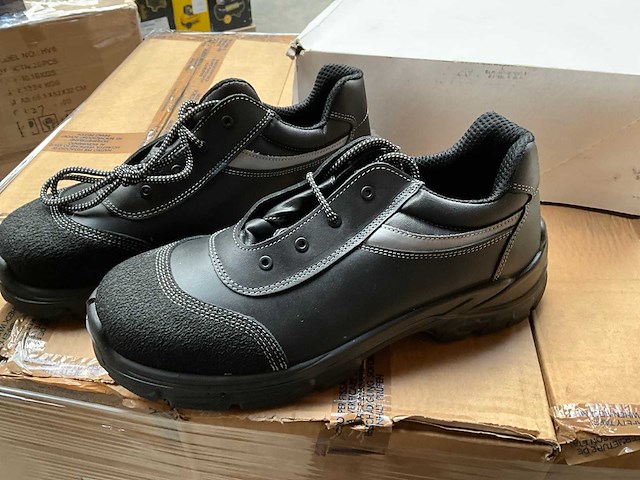 Gsa low shoe contructor buffalo werkschoenen maat 48 (30x) - afbeelding 3 van  5