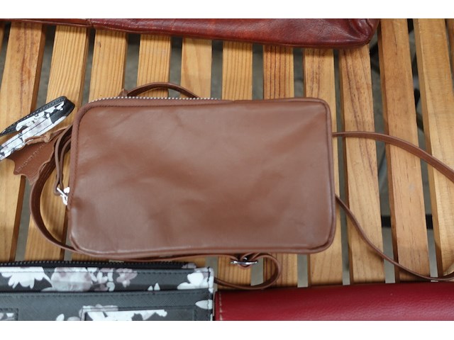 Gsm pochette en 2 portemonnee's - afbeelding 2 van  3