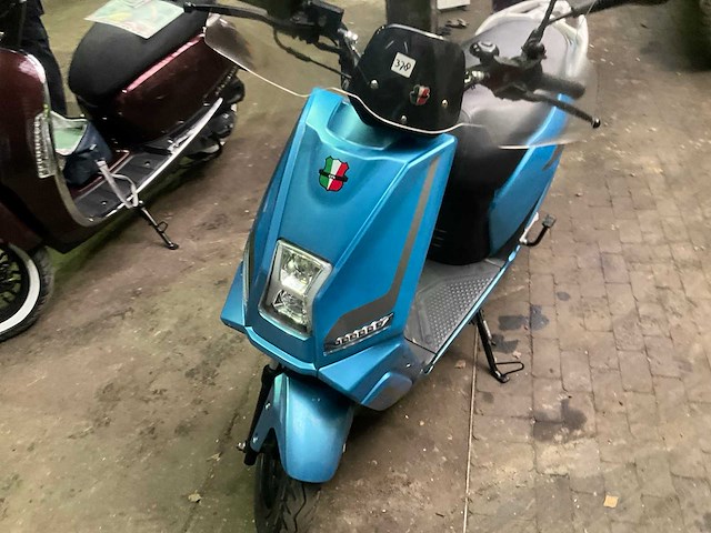 Gts - e-nergy exclusive - scooter - afbeelding 5 van  12