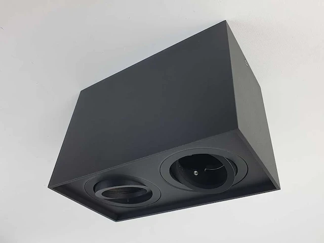Gu10 opbouwspot armatuur dual fittingen zwart kantelbaar(4x) - afbeelding 3 van  7