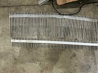 Guardian partij schroeven op band - afbeelding 7 van  10