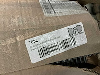 Guardian partij schroeven op band - afbeelding 10 van  10