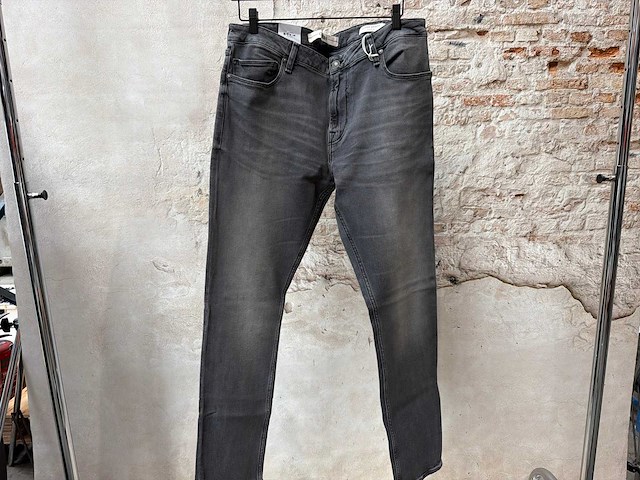Guess broek - afbeelding 1 van  3