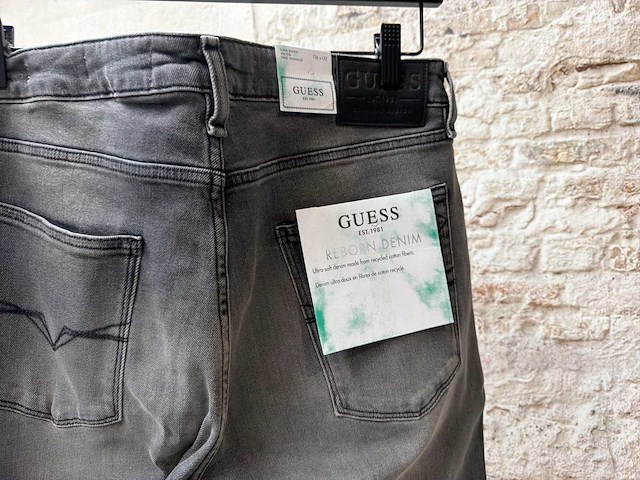 Guess broek - afbeelding 3 van  3