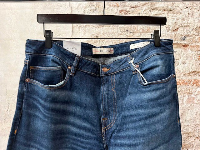 Guess broek - afbeelding 2 van  4