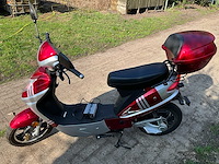 Guewer scooter/bromfiets electrisch - 883km - afbeelding 14 van  20