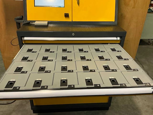 Gühring tm326 gereedschapsverdeelkast/ tooldispenser - afbeelding 33 van  43