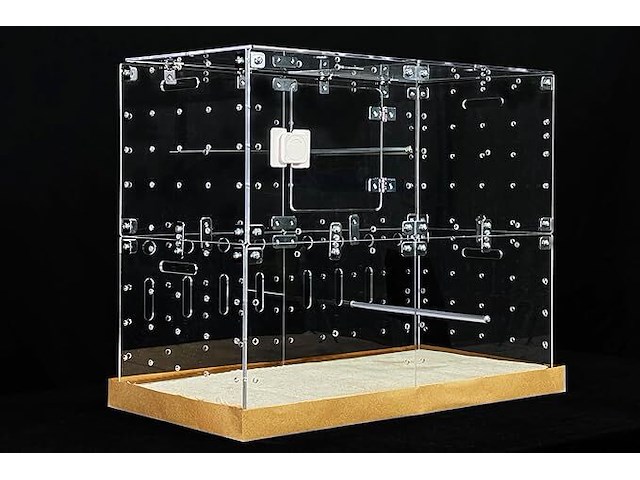 Guinealoft™ acryl kooi (model-e) - afbeelding 1 van  5