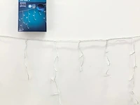 Guirlande kerstverlichting met ijspegels - afbeelding 2 van  2