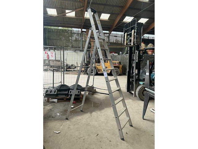 Günzburger aluminium trapladder - afbeelding 1 van  4