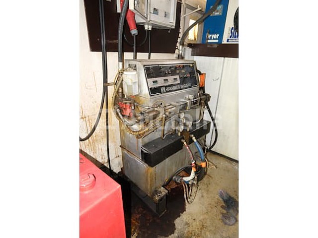 Gusmer h-3500 isolatieinjectiesysteem - afbeelding 4 van  14