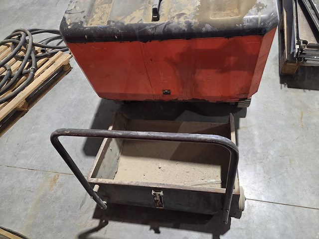 Gutbrod - b1120b - borstelmachine - afbeelding 2 van  6