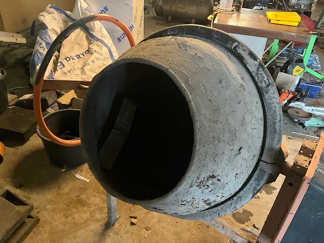 Guy noël gn132 betonmolen - afbeelding 7 van  7