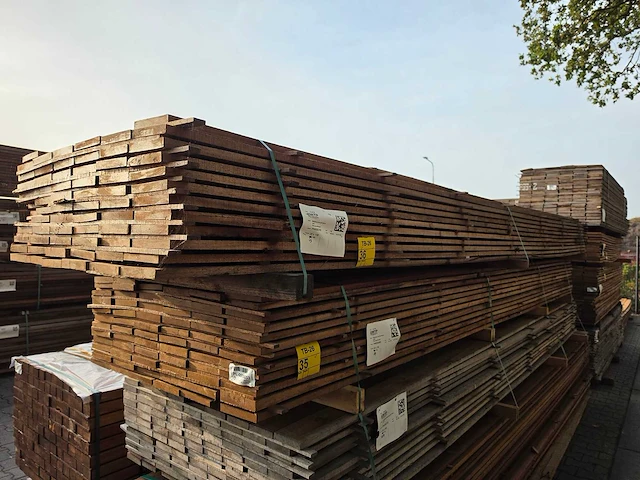 Guyana teak beschoeiingsplanken 5000x150x20mm (69x) - afbeelding 4 van  4