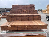 Guyana teak planken geschaafd 4600-4900x70x27mm (140x) - afbeelding 3 van  3