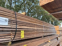 Guyana teak regels fijnbezaagd 3650-4000x50x31mm (84x) - afbeelding 3 van  3
