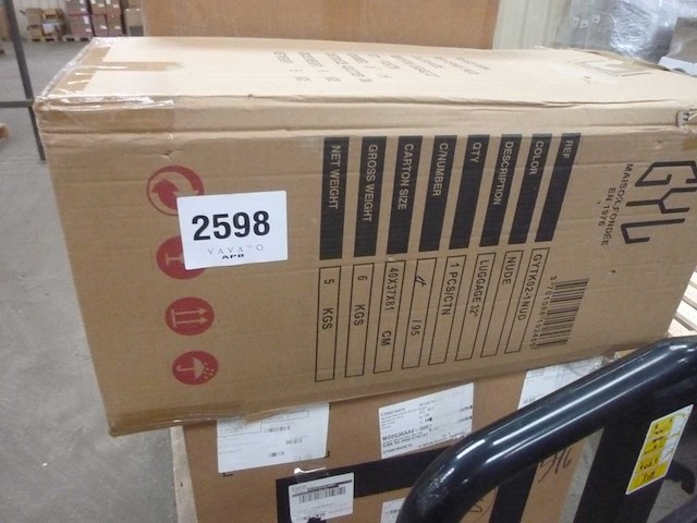 Gyl kofferbak l tijdloze hardside koffer - afbeelding 12 van  12