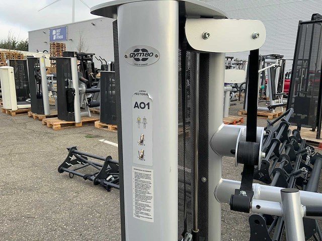 Gym 80 signum chestpress krachtstation - afbeelding 4 van  6