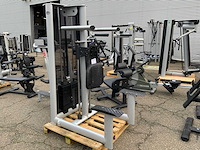 Gym 80 signum dip machine with support krachtstation - afbeelding 1 van  5