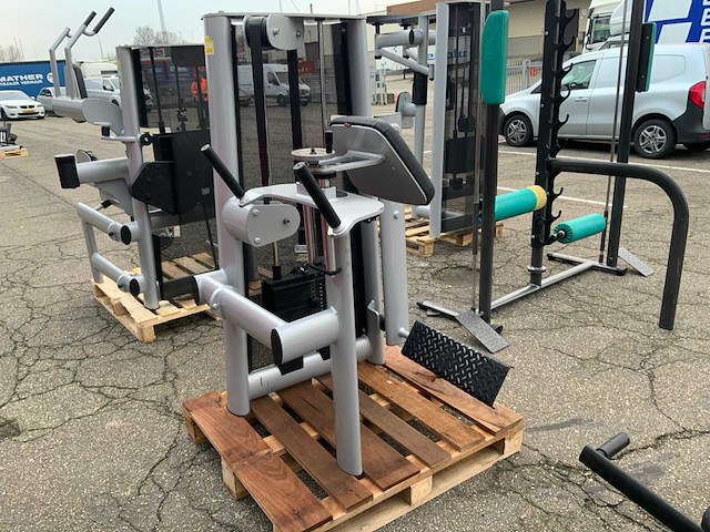 Gym 80 signum glute krachtstation - afbeelding 1 van  6