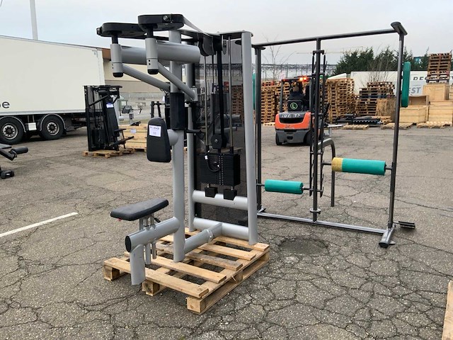 Gym 80 signum pec deck/ rear fly krachtstation - afbeelding 6 van  7