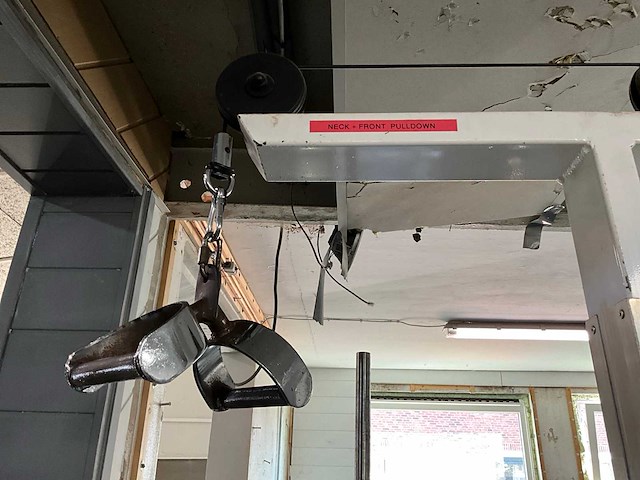 Gym fitness toestel multi pulldown - afbeelding 3 van  8