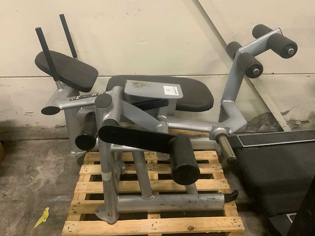 Gym80 abdominal bench machine krachtstation - afbeelding 1 van  5