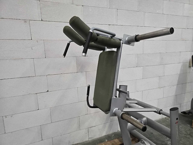 Gym80 hacksquat powersquat - afbeelding 2 van  3