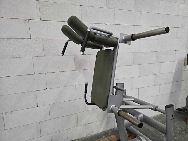 Gym80 hacksquat powersquat - afbeelding 2 van  3