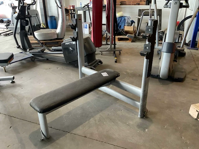 Gym80 olympische flat bench press krachtstation - afbeelding 2 van  5