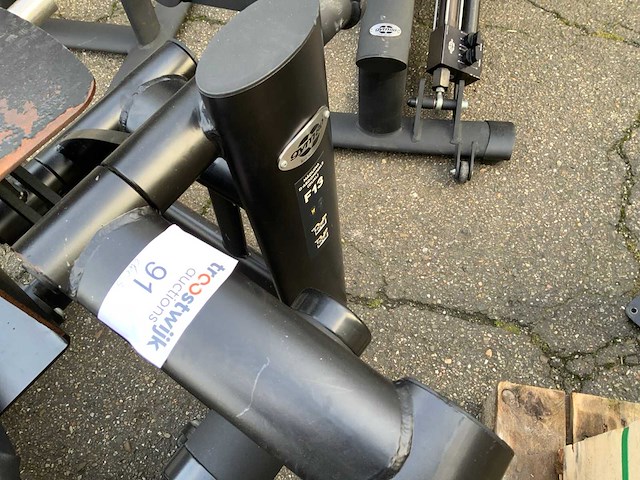 Gym80 plateloaded abdominal krachtstation - afbeelding 3 van  4