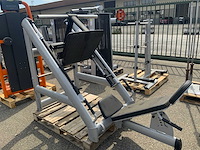 Gym80 signum 45 graden legpress krachtstation