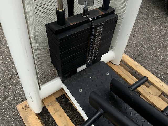 Gym80 signum adductie krachtstation - afbeelding 1 van  4